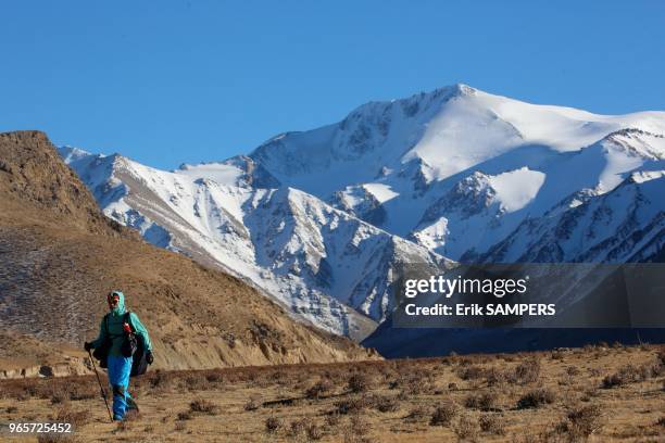 Participant lors de l'Ultra Trail , une course de 400 km non stop, sur les traces de la route de la Soie, tout en autonomie et au GPS le 30 septembre...