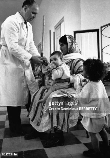 Centre de rééducation pour paralysés au Maroc le 29 février 1960.