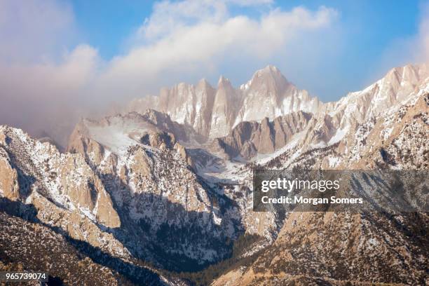 querformat mountain sunrise - berg mount whitney stock-fotos und bilder