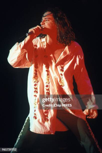 Frontman Michael Hutchence of Australian rock band 'INXS' performs live on stage at Bercy, Paris, June 26, 1988.