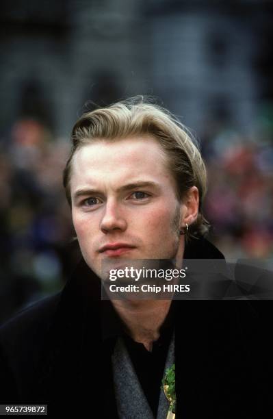 Singer Ronan 4,746 Ronan Keating Photos Stock Photos, High-Res Pictures, and Images ...