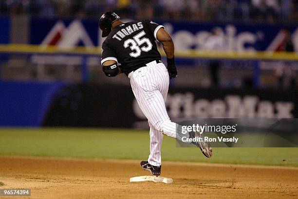 Frank Thomas of Chicago White Sox rounds the bases after hitting his 400th career home run against the Tampa Bay Devil Rays in the fifth inning on...