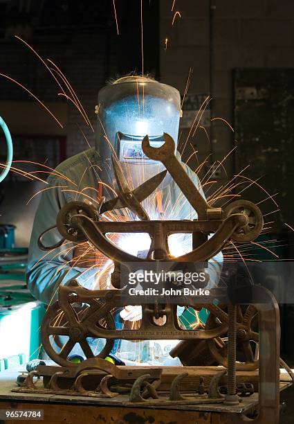 metal sculptor - natick stock pictures, royalty-free photos & images