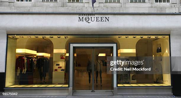 212 The Alexander Mcqueen Store On Old Bond St Photos & High Res Pictures -  Getty Images