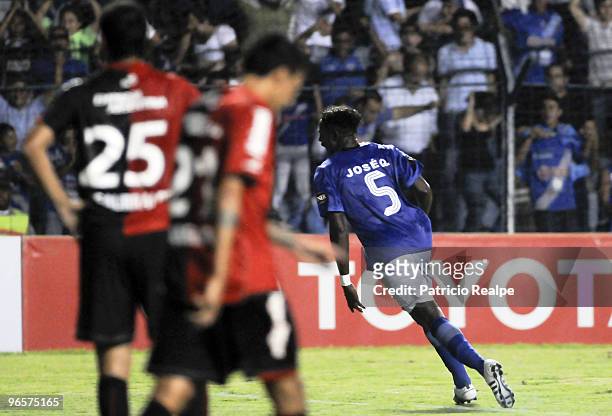 Emelec's Jose Luis Quinonez celebrates a scored goal against Argentina's Newell's Old Boys during a 2010 Libertadores Cup match at the George Capwell...