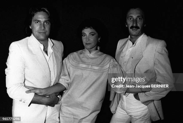 Les membres du groupe de musique italien Ricchi e Poveri, Angelo Sotgiu, Angela Brambati et Franco Gatt, à Paris, en France, le 22 juin 1983.