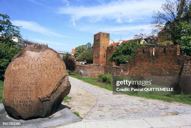 LES REMPARTS, VARSOVIE, POLOGNE.