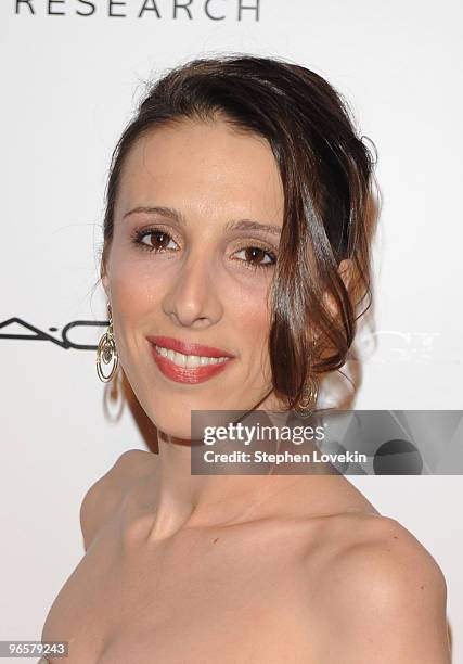 Alexandra Kerry attends the amfAR New York Gala co-sponsored by M.A.C Cosmetics at Cipriani 42nd Street on February 10, 2010 in New York, New York.