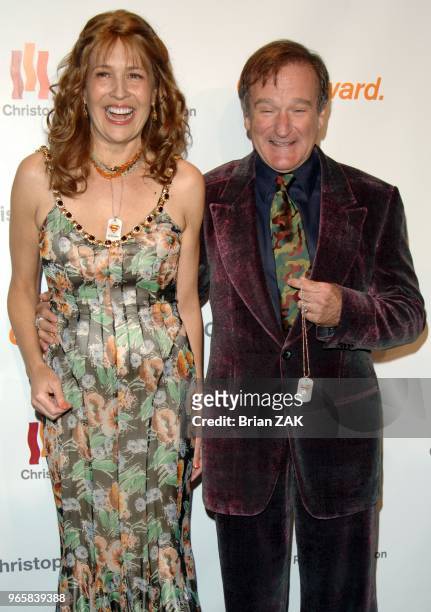 Dana Reeve and Robin Williams arrive at the Christopher Reeve's Foundation "A Magical Evening" Gala held at the Marriott Marquis, New York City BRIAN...