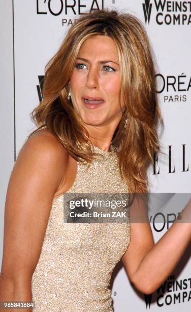 Jennifer Aniston arrives at the "Derailed" premiere held at Loews Lincoln Sqaure, New York City BRIAN ZAK.