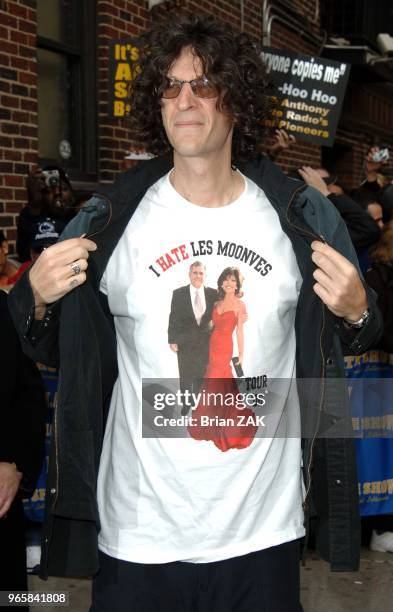 Howard Stern arrives to the "Late Show with David Letterman" at Ed Sullivan Theater, New York City BRIAN ZAK.