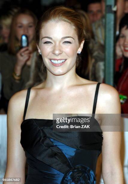 LeAnn Rimes arrives at the premiere of the Johnny Cash biopic "Walk The Line", held at the Beacon Theatre, New York City BRIAN ZAK.
