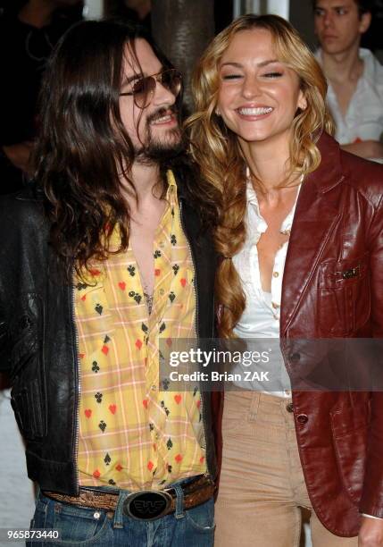 Shooter Jennings and Drea de Matteo arrives at the premiere of the Johnny Cash biopic "Walk The Line", held at the Beacon Theatre, New York City...