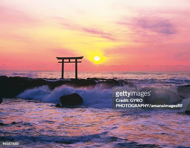 sun rising over the sea,  oarai,   ibaraki prefecture,  japan - mito ibaraki stock pictures, royalty-free photos & images
