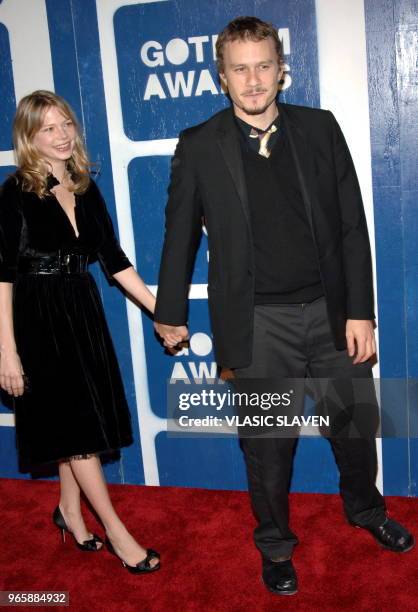 New York, NY - NOV. 30, 2005: Actor Heath Ledger and girlfriend Michelle Williams attend the IFP's 15th Annual Gotham Awards, which celebrates the...