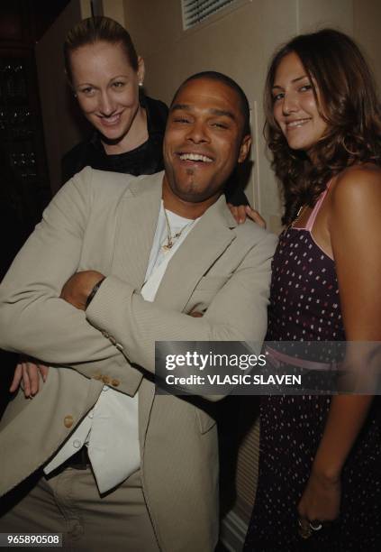 Ammy Sacco, Maxwell and friend attend the New York Spring Benefit of The Foundation for Ethnic Understanding, a tribute to Clive Davis, Kimora Lee...