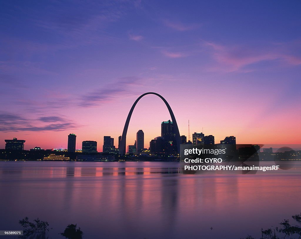 Gateway Arch in the evening, Missouri, USA