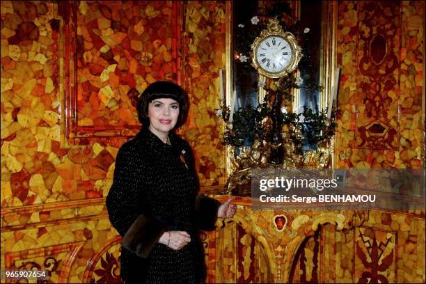 Mireille Mathieu at the Taskoye Selo Museum.