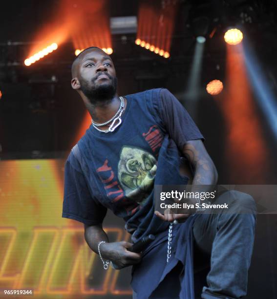 Gold Links Rapper 107 Rapper Goldlink Stock Photos, High-Res Pictures, and Images - Getty ...