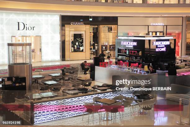 Magasins Chanel, Dior, Fauchon, 31 octobre 2016, Dubaï.