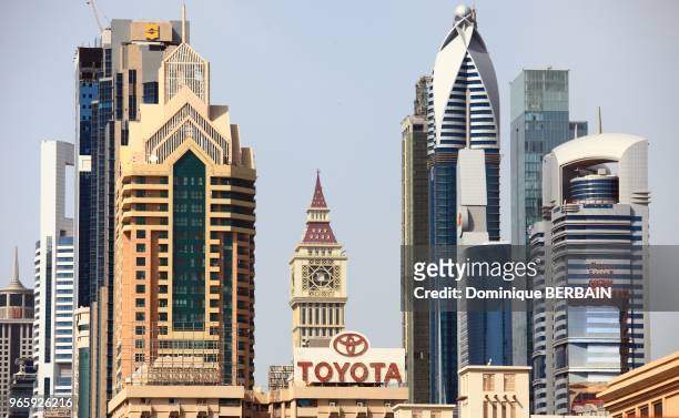 Emirates Towers, World Trade Center, Financial Center,Al Yaqoub Tower,Dubai.