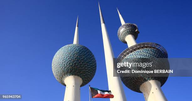 The main tower measuring 187 meters high and consists of a restaurant and water tower. There is also a sphere of observation, which rises to 123...