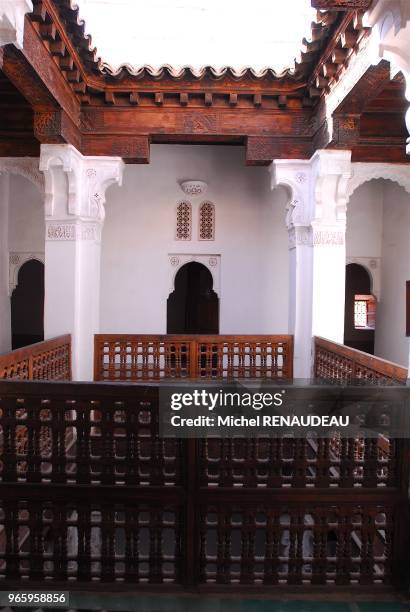 Medersa Ben Youssef, école coranique du XVIème qui connut un rayonnement dans tout le Maghreb.Plusieurs de ses éléments de décor sont...