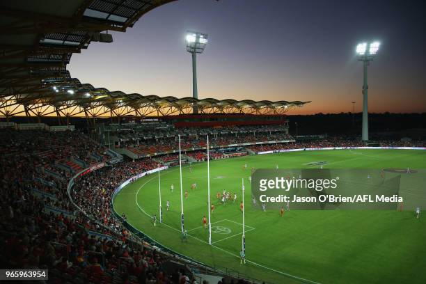 General view during the round 11 AFL match between the Gold Coast Suns and the Geelong Cats at Metricon Stadium on June 2, 2018 in Gold Coast,...