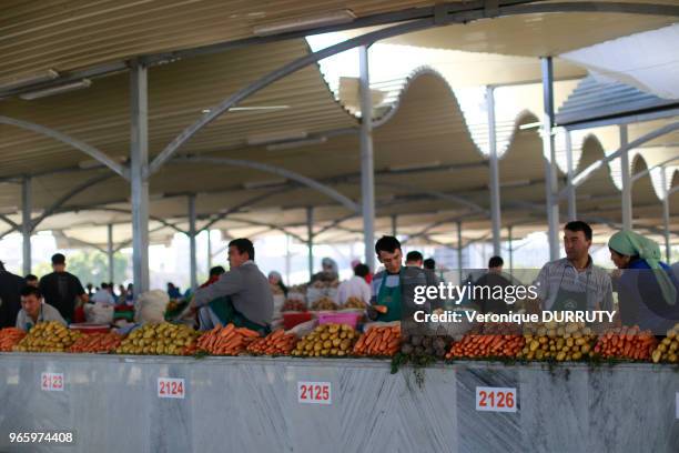 Bazar Chorsu à Tachkent, Ouzbekistan.