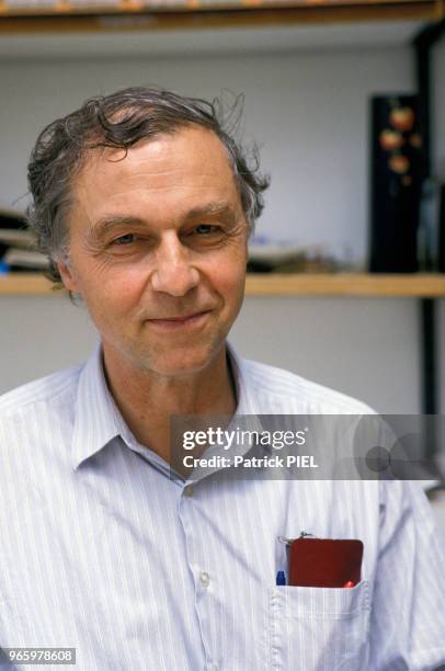 Portrait de Robert Huber prix nobel de chimie le 20 octobre 1988, Allemagne.