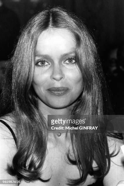 Actrice Barbara Bach, James Bond girl, en mai 1977 à Cannes, France.