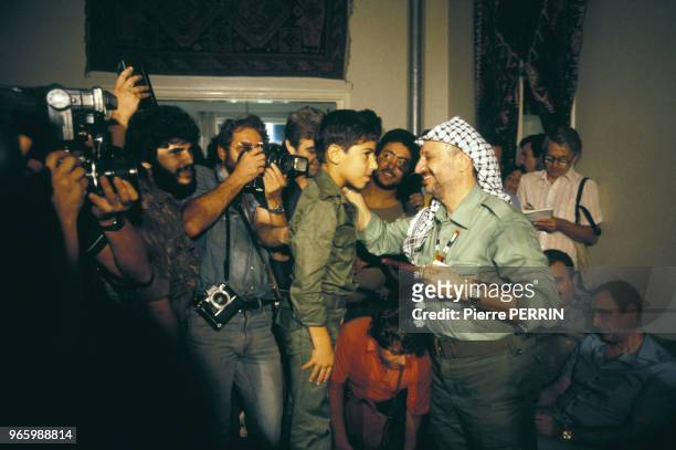Départ du leader palestinien Yasser Arafat lors de l'intervention israélienne le 30 août 1982 à Beyrouth, Liban.