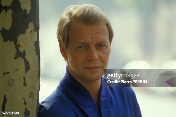 Acteur américain David Soul en France pour présenter son disque enregistré avec la chanteuse française Claire Séverac 20 octobre 1985 à Paris, France.