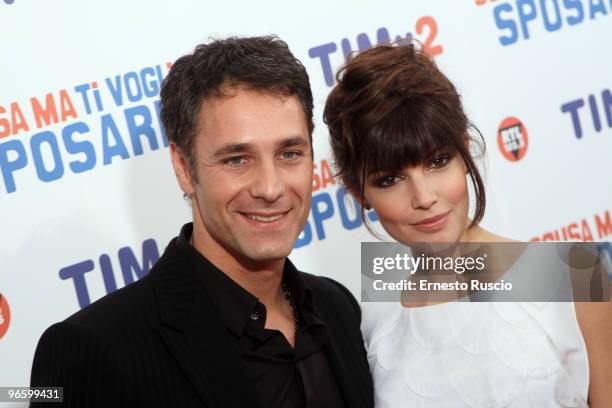 Raul Bova and Michela Quattrociocche attend the premiere of ''Scusa Ma Ti Voglio Sposare'' at Embassy Cinema on February 11, 2010 in Rome, Italy.
