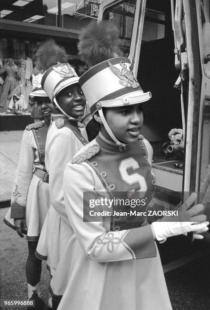 Parade sur la 5e Avenue, en l'honneur du militant pour les droits civiques des Noirs aux États-Unis et prix Nobel de la paix, Martin Luther King , à...