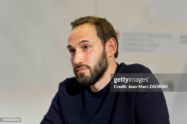 Guillaume Lachenal, maître de conférences à l?Université Paris Diderot et membre de l?Institut Universitaire de France lors du 31e salon du livre et...