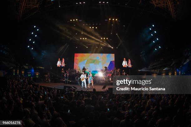 Jun 1: Gilberto Gil and Ivete Sangalo performs live on stage at Allianz Parque Hall on June 1, 2018 in Sao Paulo, Brazil.