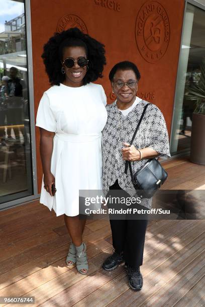 Actress Uzo Aduba and her mother Nonyem attends the 2018 French Open - Day Seven at Roland Garros on June 2, 2018 in Paris, France.