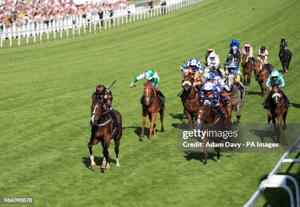 Aces ridden by jockey Silvestre De Sousa coming home to win the Investec Asset Management Handicap during derby day of the 2018 Investec Derby...