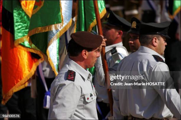 Le General Gabi Ashkenazi succede a Dan Halutz contraint de demissionner a la suite des echecs de l`armee israelienne contre le Hezbollah pendant la...