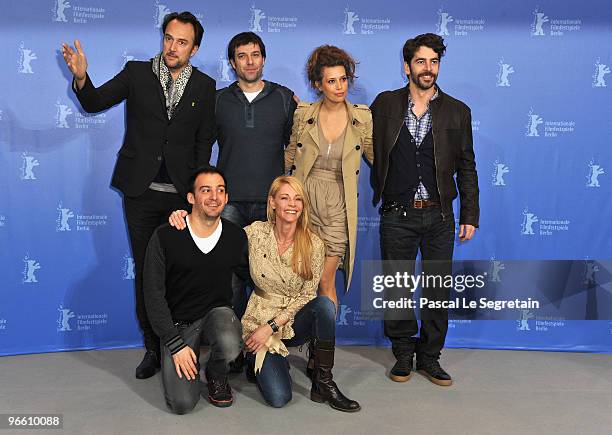 Actors Carlos Leal, director Oskar Santos, Angie Cepeda and Eduardo Noriega, co-producer Alejandro Amenabar and Belen Rueda attend the 'El Mal Ajeno'...