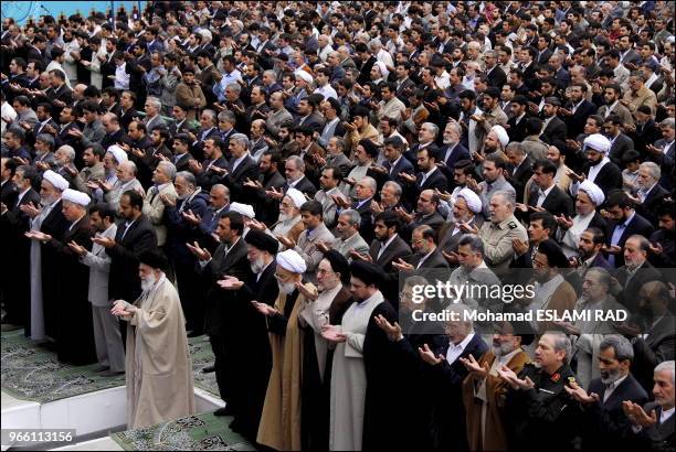 Iran- Tehran oct.24 ,2006 Thousands of worshipers attend Eid al-Fitr prayers, marking the end of the fasting month of Ramadan, at Khomeini Grand...