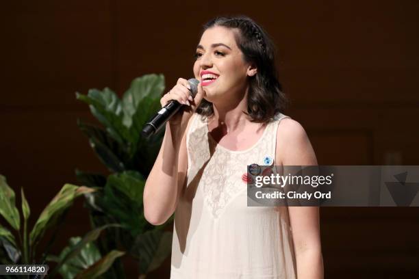 411 Barrett Wilbert Weed Photos & High Res Pictures - Getty Images