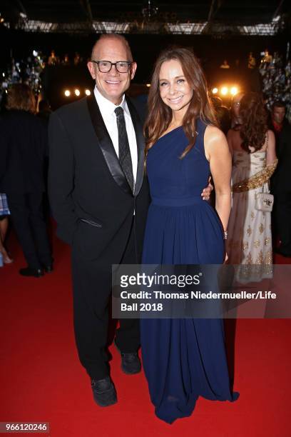 Bill Roedy and Alexandra Roedy attend the LIFE+ Solidarity Gala prior to the Life Ball at City Hall on June 2, 2018 in Vienna, Austria. The Life...