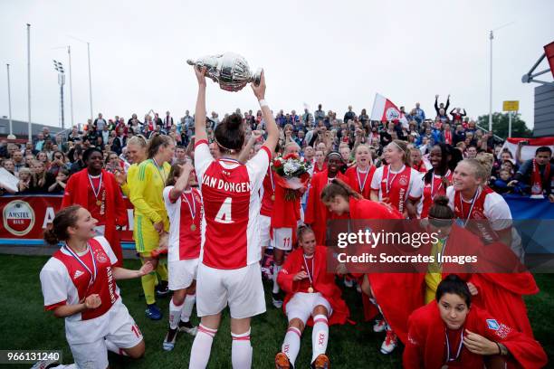 Lize Kop of Ajax Women, Liza van der Most of Ajax Women, Stefanie van der Gragt of Ajax Women, Merel van Dongen of Ajax Women, Davina Philtjens of...