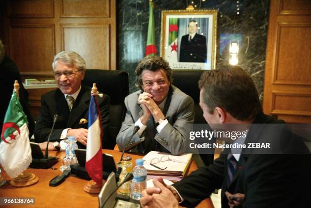 Jean-Louis Borloo et le ministre de l'energie et des mines Algerien CHakib KHELIL.