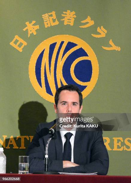 Daniel Baer, représentant des États-Unis à l'Organisation pour la sécurité et la coopération en Europe lors dune conférence de presse au Japan...