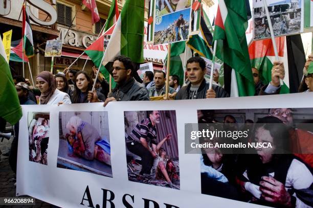 Pro-Palestinian demonstrators during a demonstration in Rome to protest against Israel's attacks on Gaza.