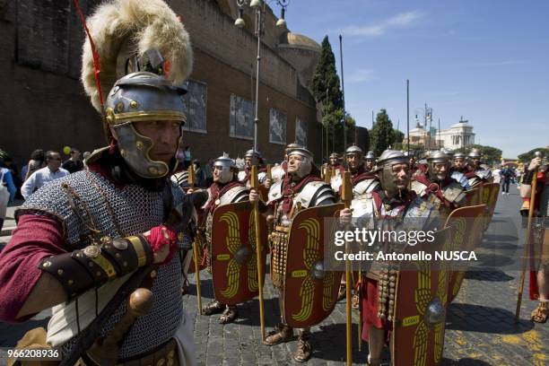 Rome, April 20, 2008. Legionary, gladiators and vestales during a parade along the Fori Imperiali avenue, to celebrate the 2761st anniversary of the...