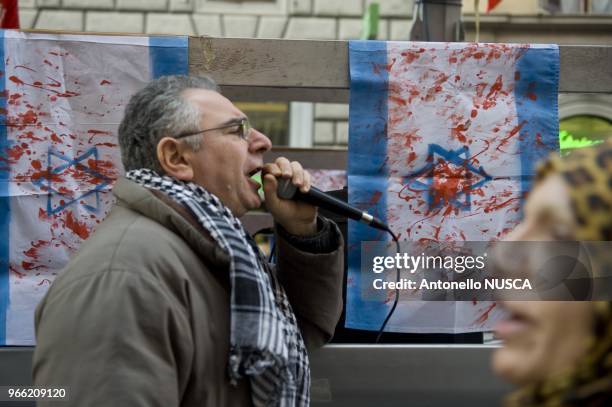 Pro-Palestinian demonstrators during a demonstration in Rome to protest against Israel's attacks on Gaza.